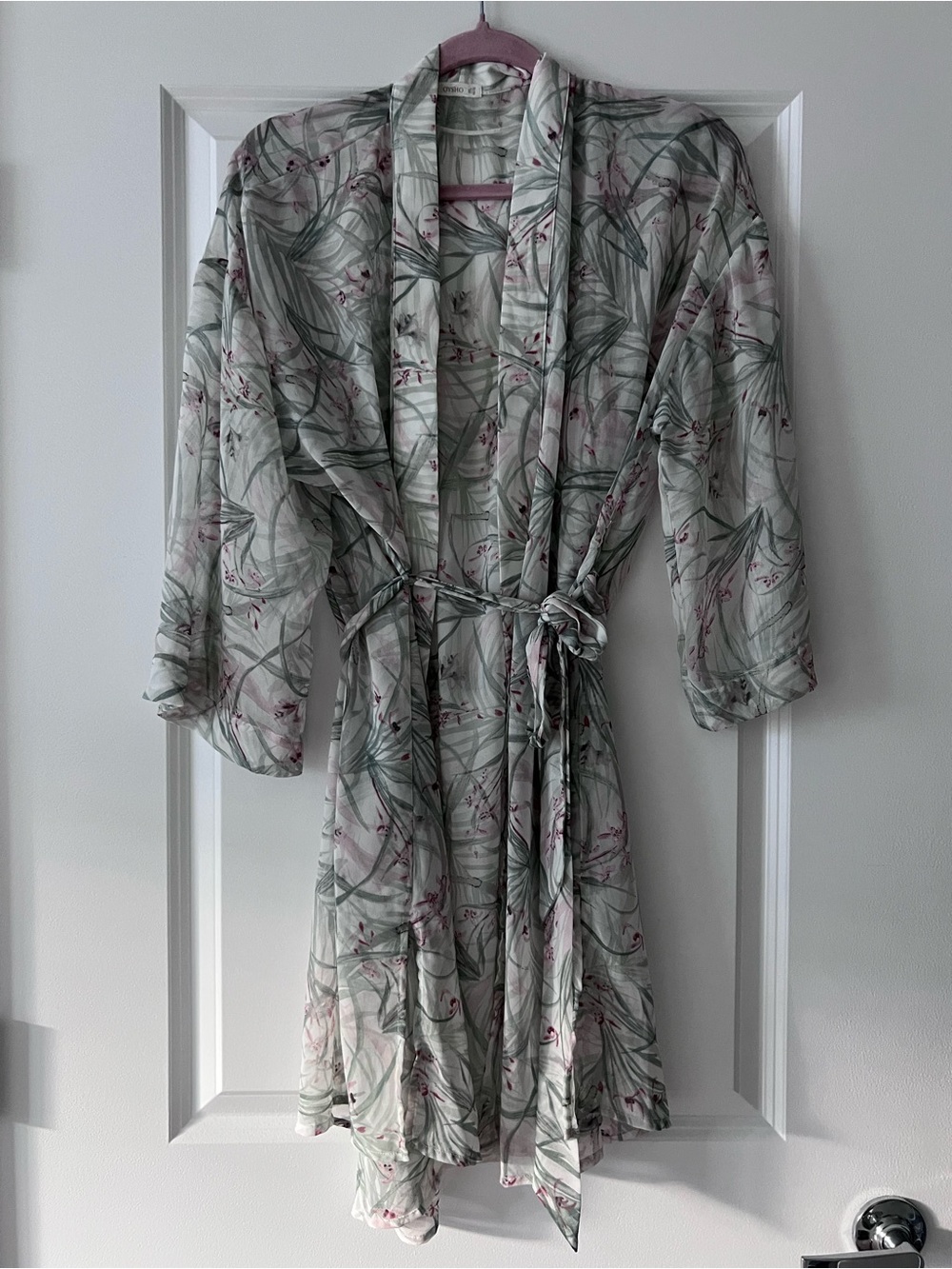 Floral Sheer Kimono Robe in Sage Green